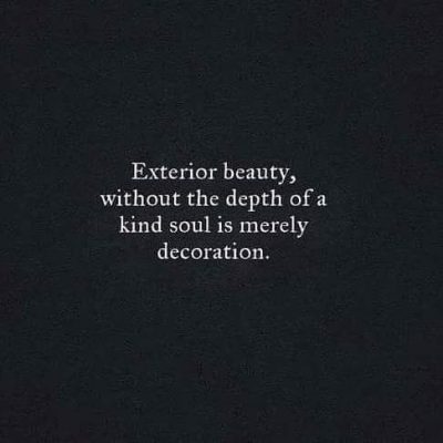 40+ BEAUTY AFFIRMATIONS AND QUOTES TO FEEL ATTRACTIVE